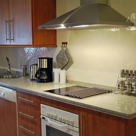 R22 Three Bed With